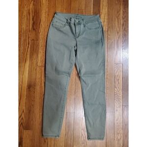 Maurices Sage Army Green Stretch Skinny Jeggings Faux Front Pockets‎ SMALL SHORT
